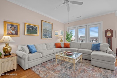 Experience upscale living in the heart of Mayfaire Townview