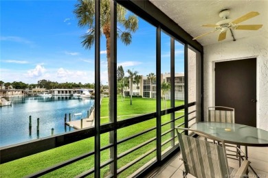 Beautiful boat basin/marina views from this great 1BR/1.5BA
