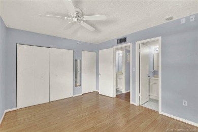 Beautiful boat basin/marina views from this great 1BR/1.5BA