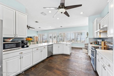 Paradise found on the Intracoastal Waterway! This extraordinary