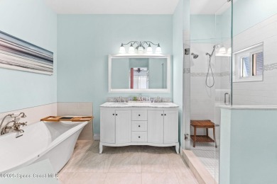 Paradise found on the Intracoastal Waterway! This extraordinary