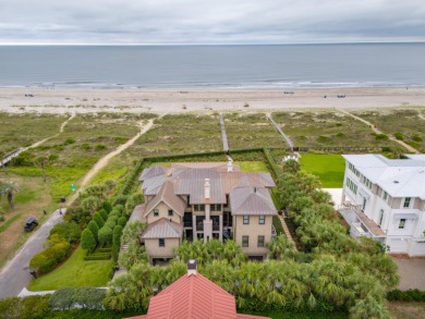 Experience an extraordinary oceanfront lifestyle at 1 44th