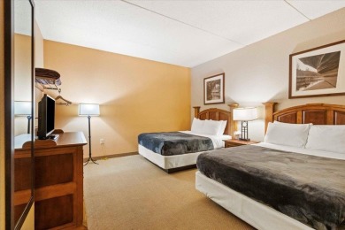 Facing the Wisconsin River, this spacious 3-bedroom, 3-bathroom