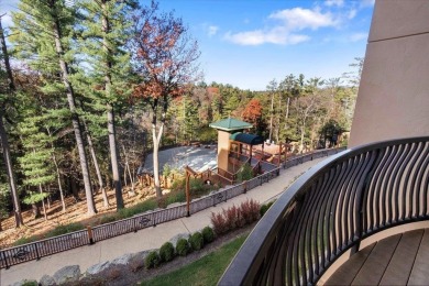 Facing the Wisconsin River, this spacious 3-bedroom, 3-bathroom