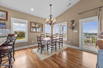 A beautiful private home near the water in Sneads Ferry with