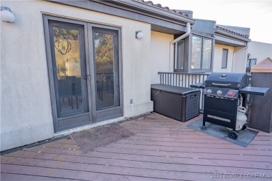 Beautiful, turnkey-furnished 3-bed, 2-bath corner condo in Four