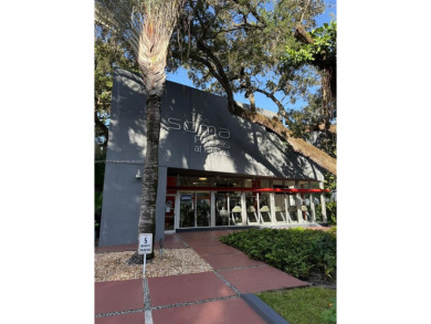 BRIGHT & SPACIOUS 1 BED 1 BATH IN NIRVANA! STAINLESS APPLIANCES