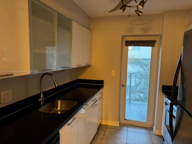 BRIGHT & SPACIOUS 1 BED 1 BATH IN NIRVANA! STAINLESS APPLIANCES