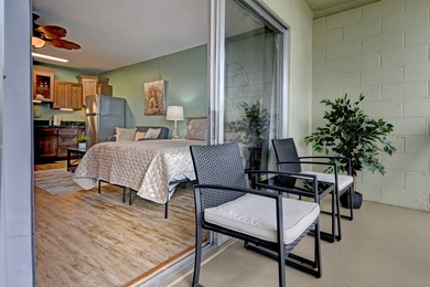 Beautiful top floor unit in a great location. Vinyl plank & tile