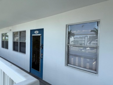 Welcome to this 2-bedroom, 1.5-bath, 1008 sq ft condo in the