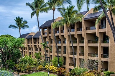 Welcome to Kona Pacific! This fully furnished turn-key top floor
