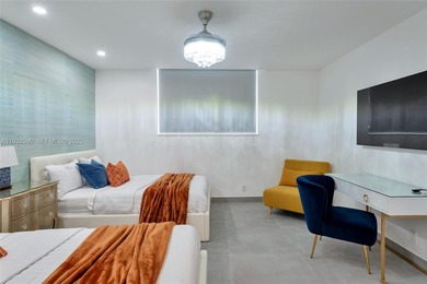 Beautifully renovated, fully furnished, ocean front short term