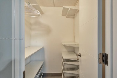 Beautifully renovated, fully furnished, ocean front short term