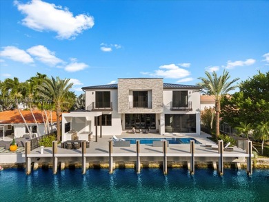 Set on the most coveted isle in Las Olas, this newly constructed