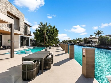 Set on the most coveted isle in Las Olas, this newly constructed