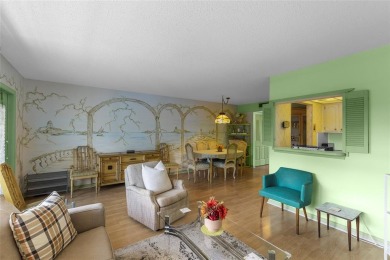 GREAT LOCATION! 3RD FLOOR WATER VIEW CONDO ONLY A FEW STEPS FROM