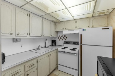 GREAT LOCATION! 3RD FLOOR WATER VIEW CONDO ONLY A FEW STEPS FROM