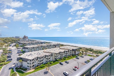 Wake up to the sound of waves and breathtaking panoramic ocean