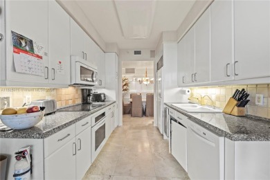 L'HERMITAGE OCEANFRONT RESIDENCE  - THE PREMIERE BUILDING ON