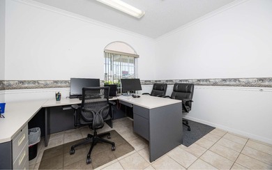 Prime location in a fast-growing area of town. Near Lowes