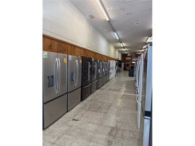 Exceptional Investment / Owner-User Opportunity in the Heart of