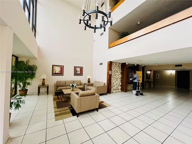 OPORTUNITY! BRIGHT AND CLEAN 2 BEDROOMS / 2.5 BATHS UPDATED