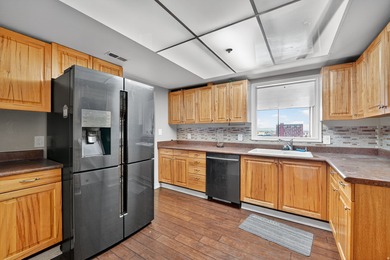 Experience elevated city living in this gorgeous 7th-floor condo