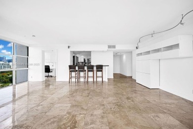 Located in Brickell Avenue first row to Biscayne Bay, offering