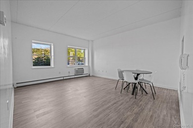 Exceptional Condominium with Deeded Parking - Beach Paradise at