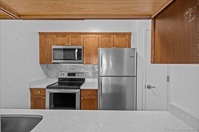 Exceptional Condominium with Deeded Parking - Beach Paradise at