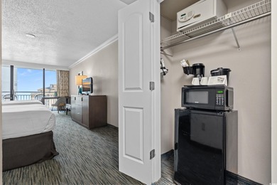 Welcome to beautiful Coral Beach Resort right on the oceanfront