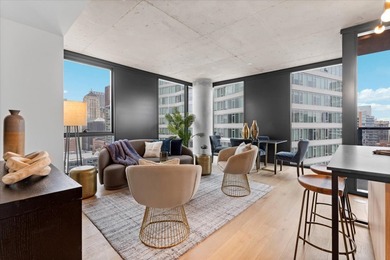 Stunning city and river views! Experience sophisticated urban