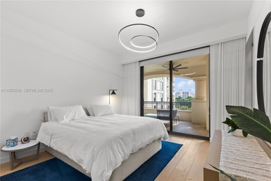 An exceptional flow-through residence at Palazzo Della Luna