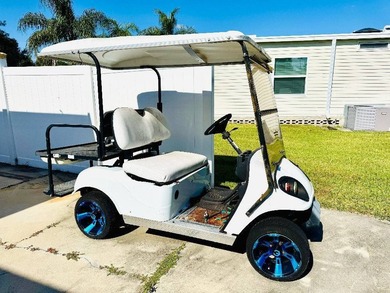 Spacious + Stunning Curb Appeal with 2-Bed, 2-Bath in a 55+