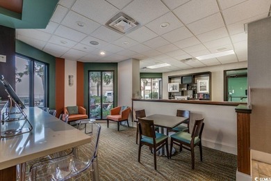 Direct oceanfront 3 bedroom, 3 bathroom corner condo in The