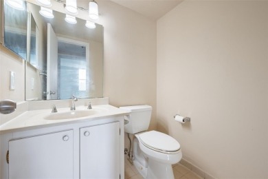 Spacious 1 bed / 1.5 bath condo updated and ready for your