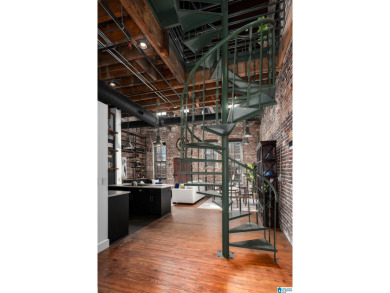 One-of-a-kind 2 bed, 2 bath loft in the historic Rhodes Carroll