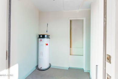 91+/- Acres - Active Cattle Farm - Greenwood, FL. Welcome to a