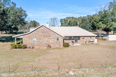 91+/- Acres - Active Cattle Farm - Greenwood, FL. Welcome to a