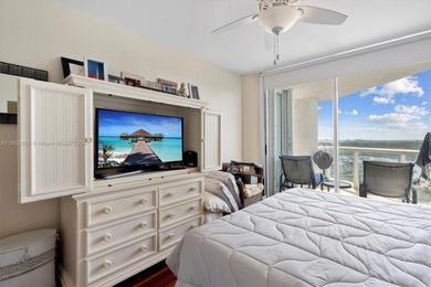 Amazing unit with open balcony and magnificent panoramic views