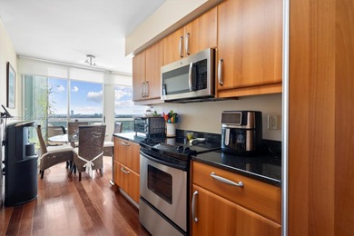 Amazing unit with open balcony and magnificent panoramic views