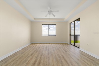 TOP-FLOOR WATERFRONT LUXURY W/PRIVATE ELEVATOR & BREATHTAKING