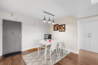 ABSOLUTELY GORGEOUS FULLY RENOVATED CONDO | PRESTIGIOUS OMEGA