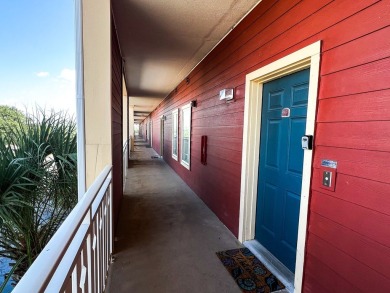Unit 305 3BR/3BA Condo located in Waterside Village  is