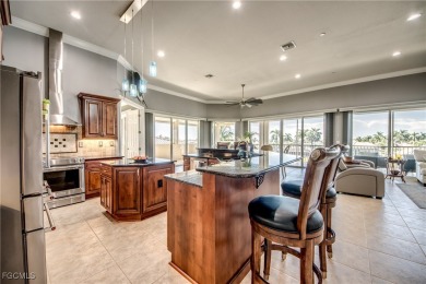 ELEGANT PENTHOUSE - The 3,497 sq ft south facing Beach Bay