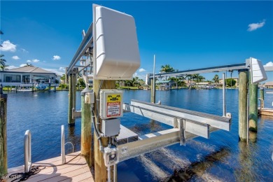 ELEGANT PENTHOUSE - The 3,497 sq ft south facing Beach Bay