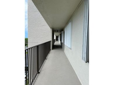 Beautiful turn key 2 bedroom 2 bathroom oceanfront condo, offers