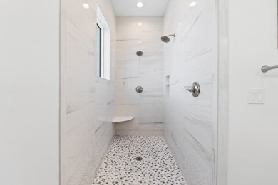 1ST TIER / X FLOOD ZONE / 3BR/3.5BA home in San Dunes