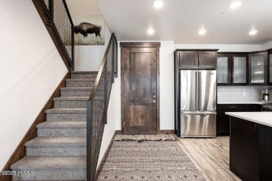 Don't miss out on the chance to own a stunning top floor condo