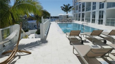 The coolest,  most unique  unit  in the  entire Tiffany House !!